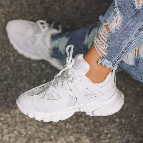 Sarah Siah Shoes - 𝙉𝙀𝙒 𝙄𝙉🖤Cool Muse Platform Sneaker -  WHITE